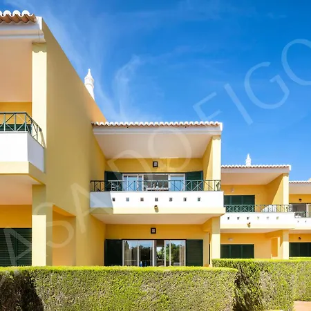 Casa Do Figo بيت للعطل *